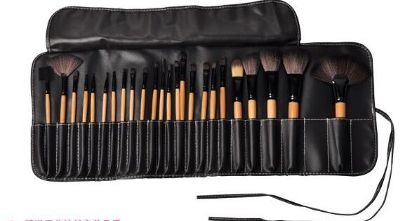 Gift Bag Of 24 Pcs Makeup Brush Sets Professional Cosmetics Brushes Eyebrow Powder Foundat