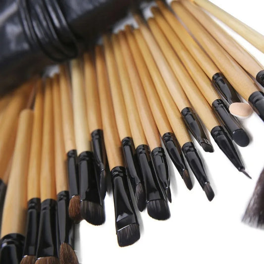 Gift Bag Of 24 Pcs Makeup Brush Sets Professional Cosmetics Brushes Eyebrow Powder Foundat